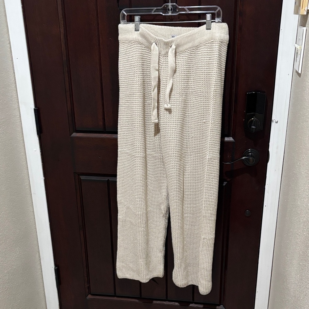 Zara Cream Knit Lounge Pants